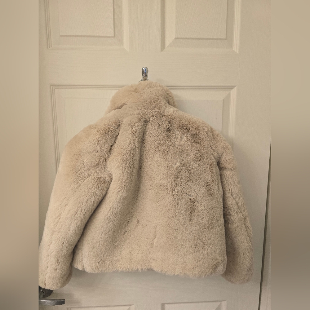 Cream Faux Fur Jacket - Picture 2 of 6